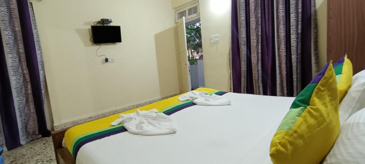 Jack'S Calangute Place Hotel Exterior foto
