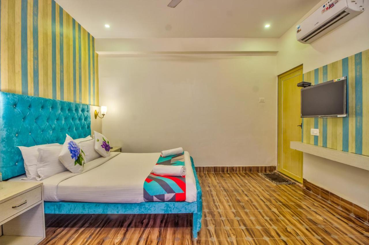 Jack'S Calangute Place Hotel Exterior foto