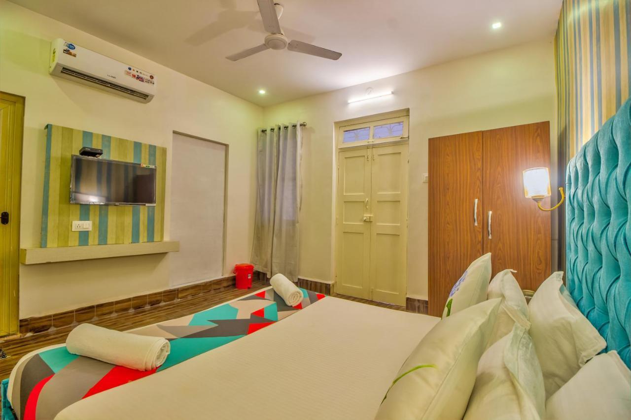 Jack'S Calangute Place Hotel Exterior foto
